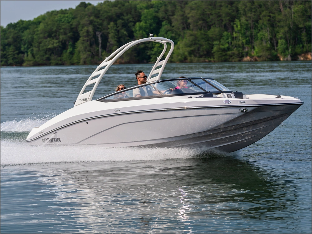2026 Yamaha 195s alt