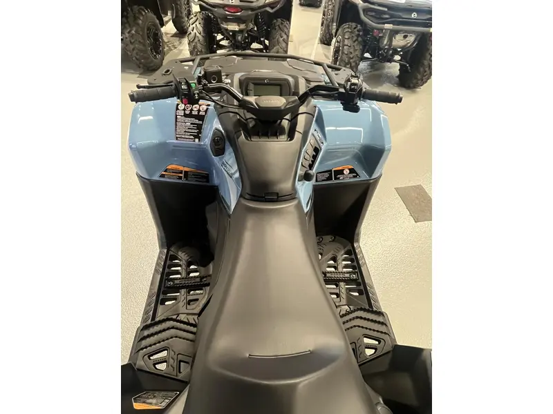 2026 Can-Am OUTLANDER MAX 700 XT