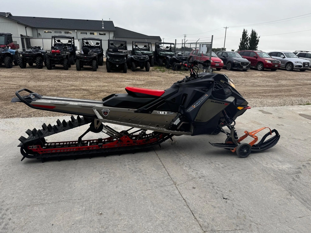 2022 Ski-doo Summit X W/expert 850 Turbo 165 alt