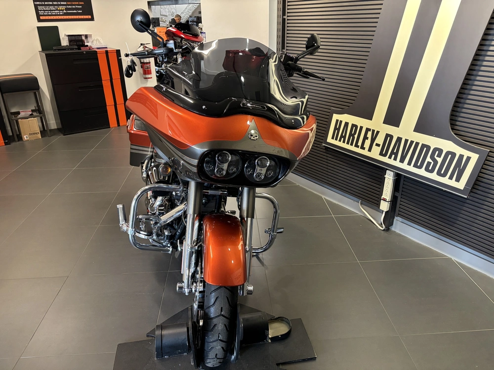 Harley-davidson Cvo Road Glide Fltrxse 2013