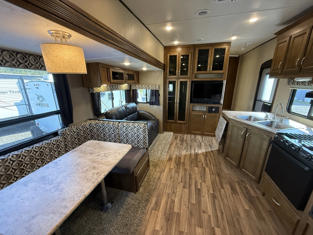 Chaparral 31bhs 2018 alt