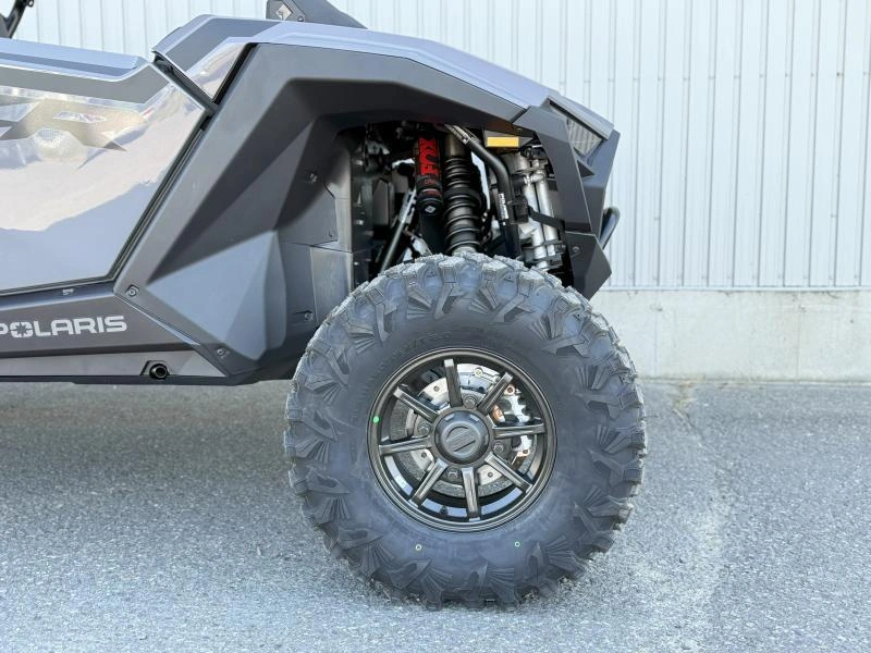 2026 Polaris Rzr Pro Xp Ultimate alt