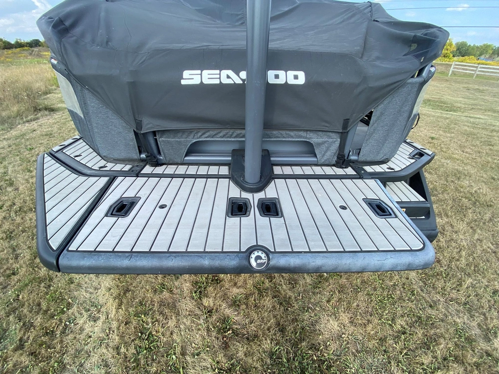 2023 Sea-doo/brp Switch Cruise 21' 230hp alt