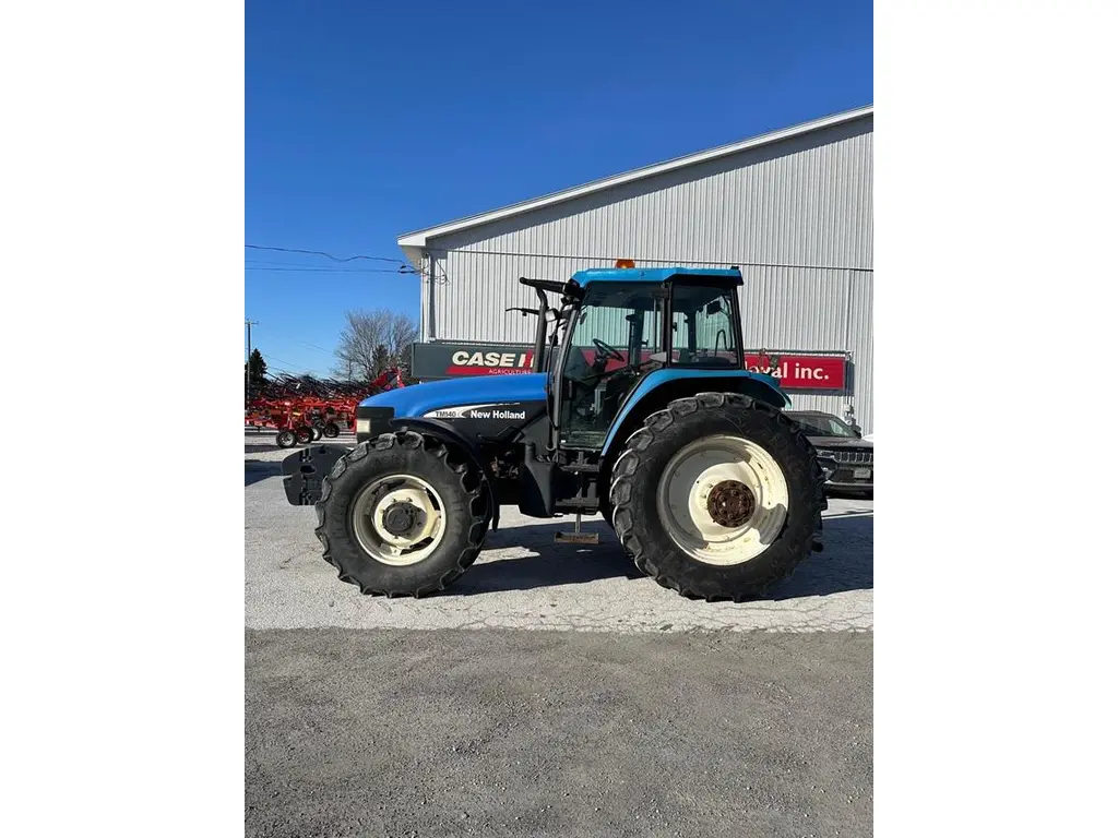 2000 New Holland TM140