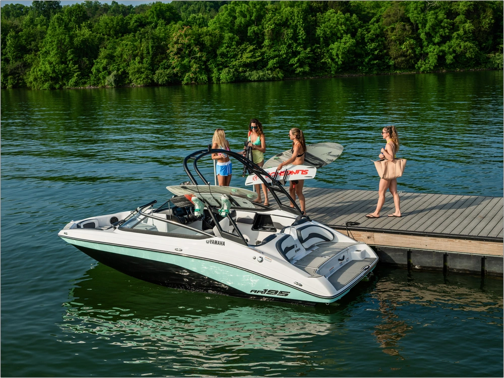 2026 Yamaha Ar195 alt