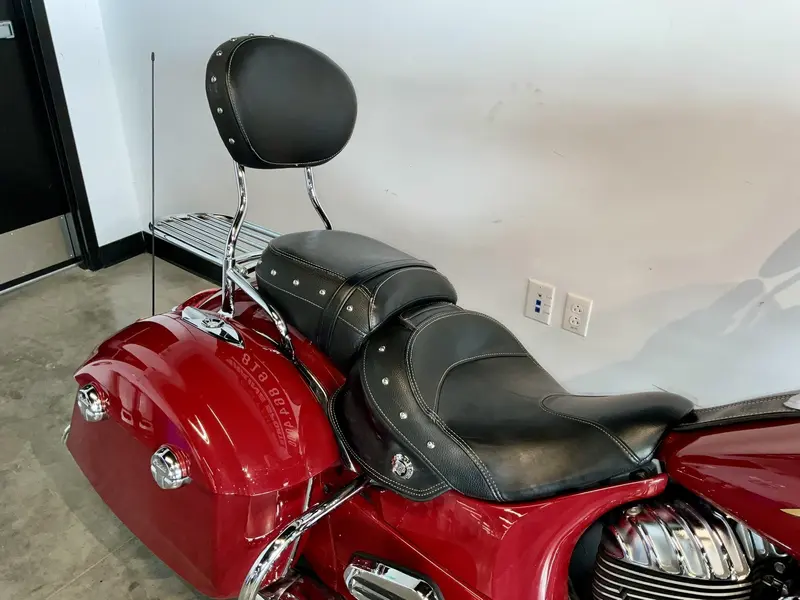 2014 Indian Motorcycle Chieftain 111 thumbnail 8