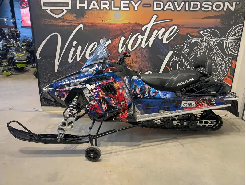 2017 Polaris Indy 550 Voyageur