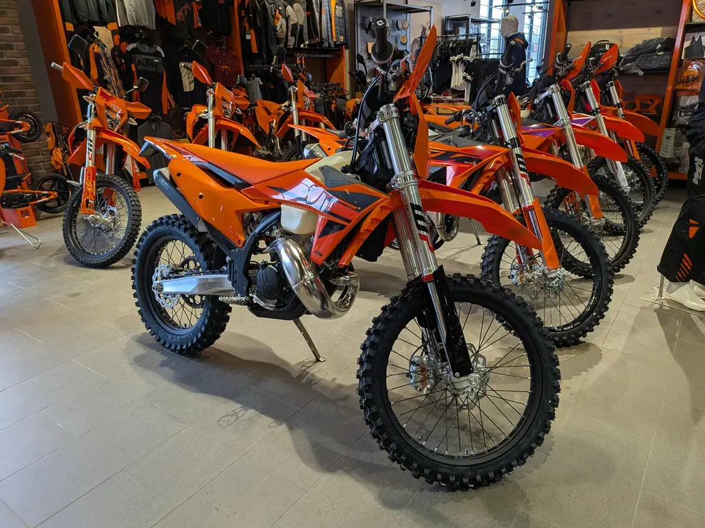 2025 KTM 150 XC-W