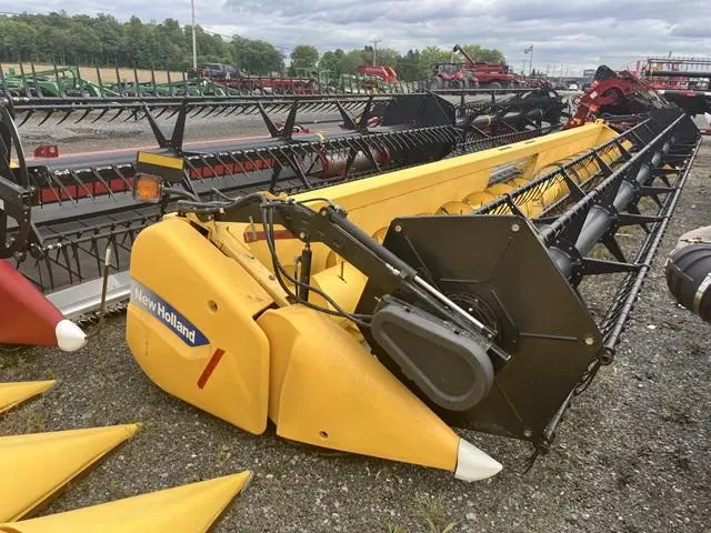 2015 New Holland 740C