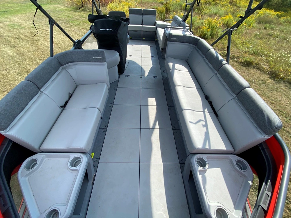 2023 Sea-doo/brp Switch Cruise 21' 230hp alt