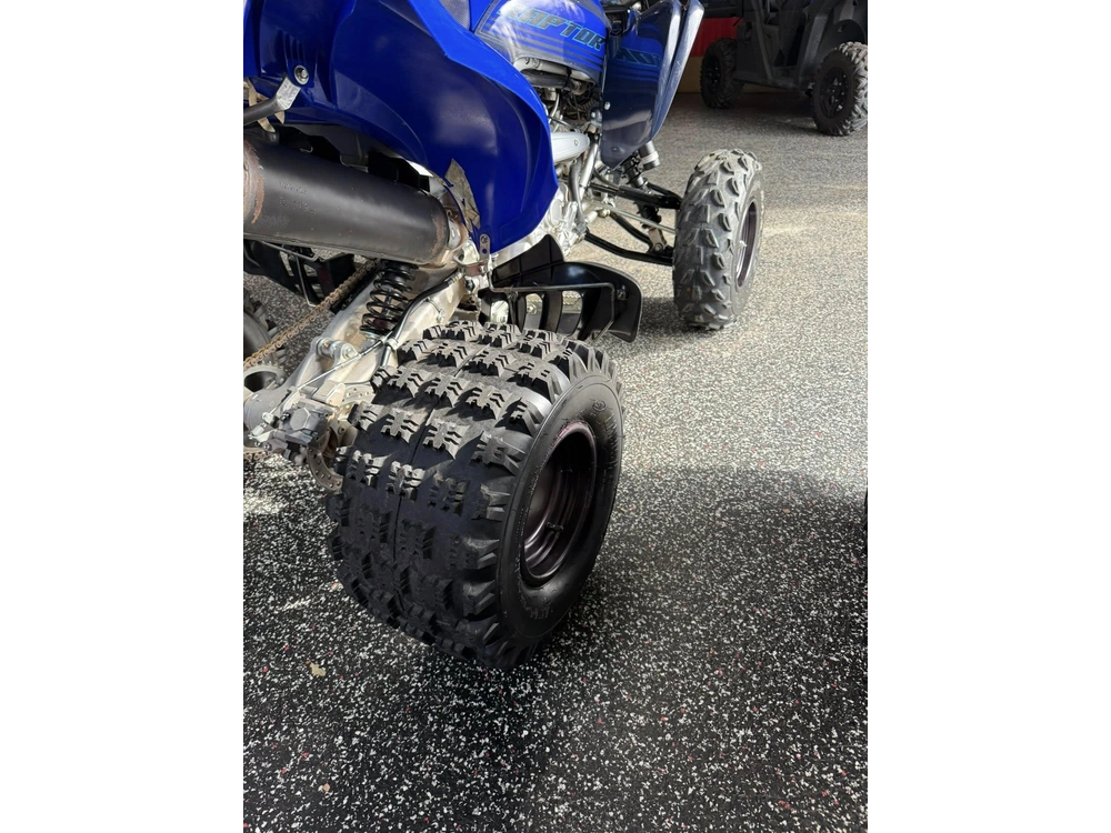 2024 Yamaha Raptor 700 alt