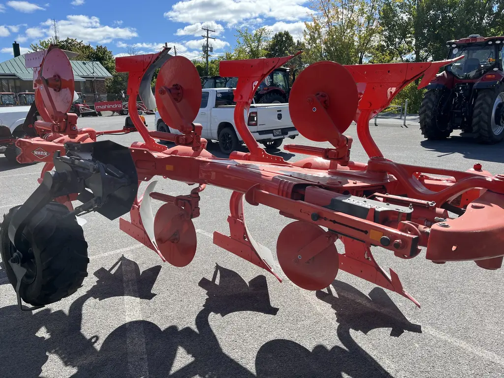 2023 Kuhn Vmaster L4E