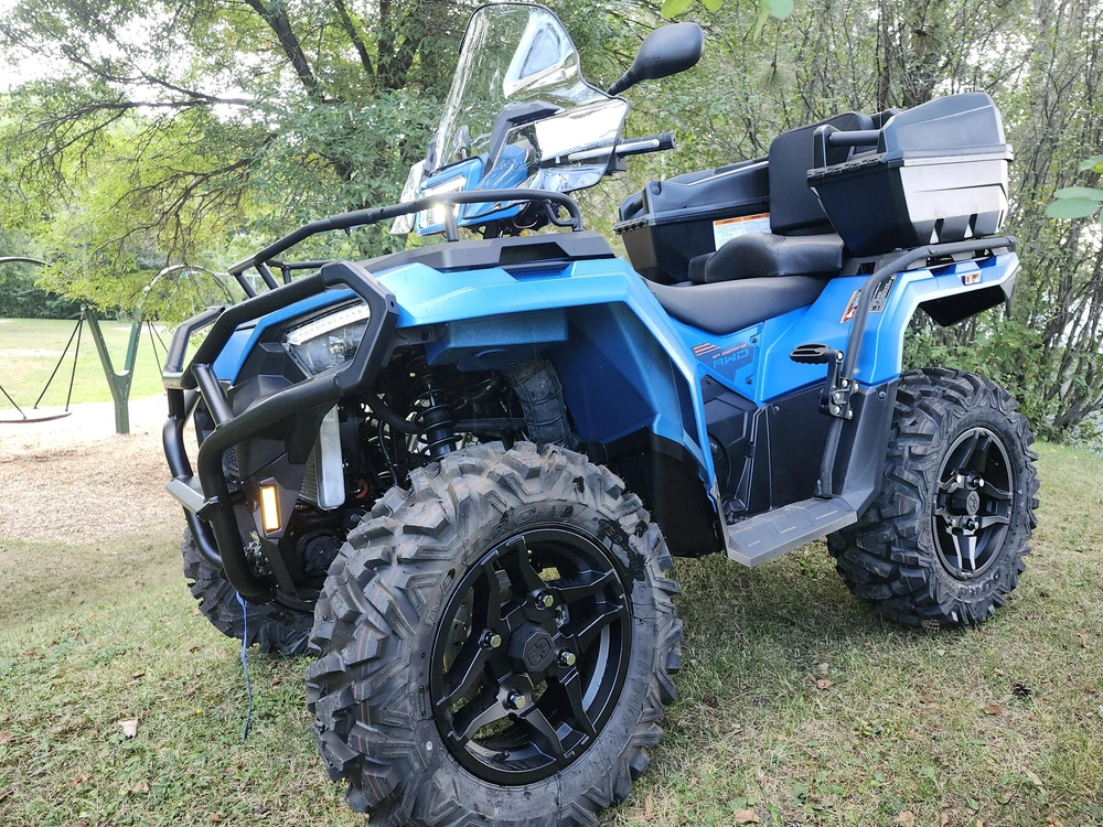 2025 Polaris Sportsman 570 Trail - Electric Blue Beauce Sports | Rive-sud Québec | Idéal Sentiers alt