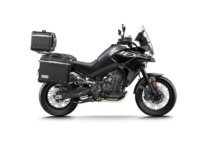 2026 CFMOTO IBEX 800 EXPLORE // Gem Black thumbnail 15