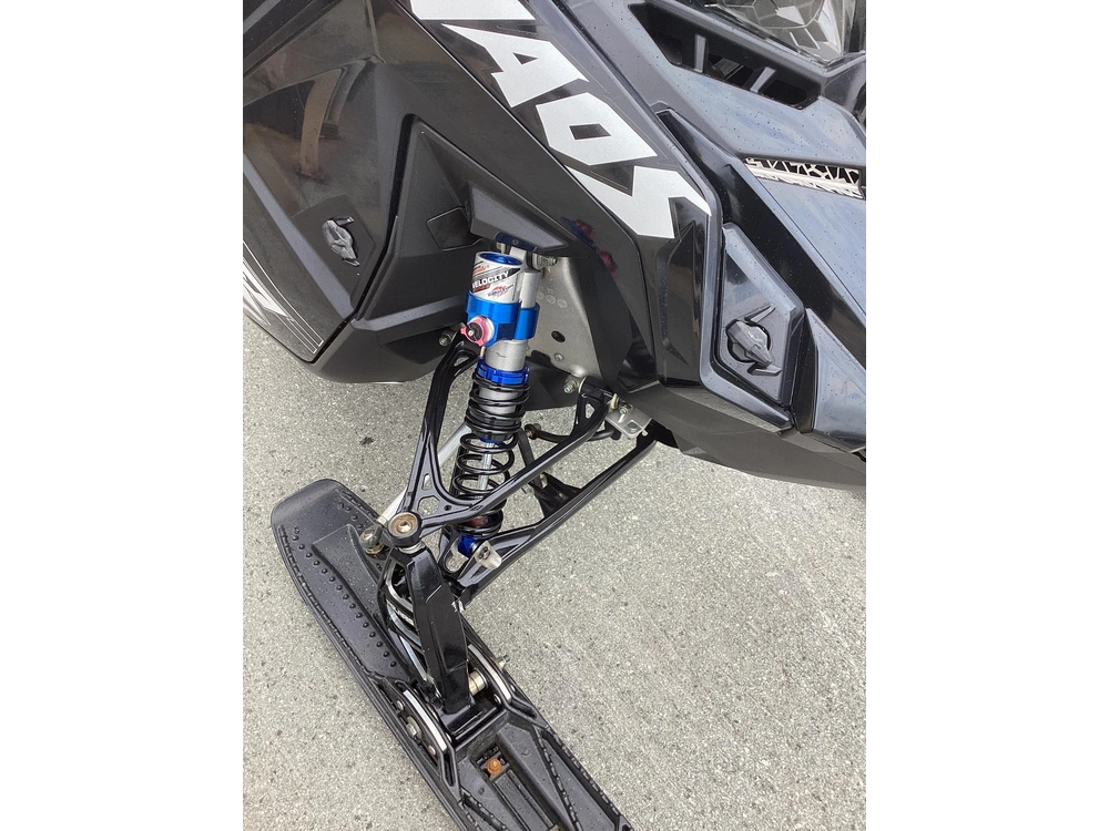 2025 Polaris 9r Boost Khaos 155x3.25" - Custom Dealer Demo alt