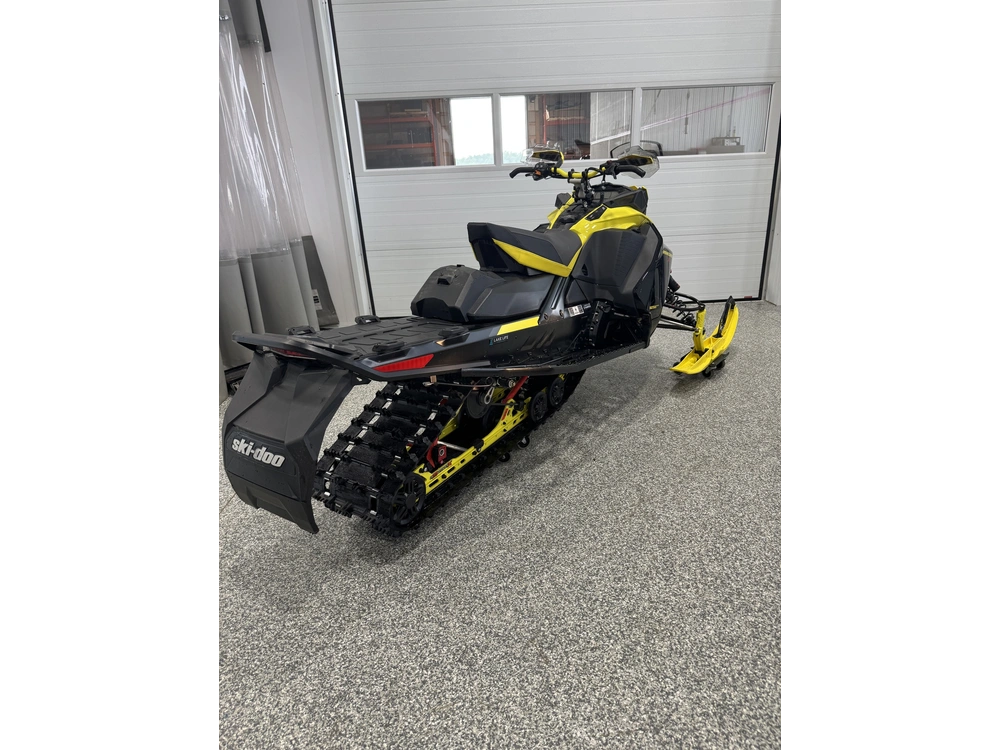 2022 Ski-doo Renegade Xrs 850 E-tec alt