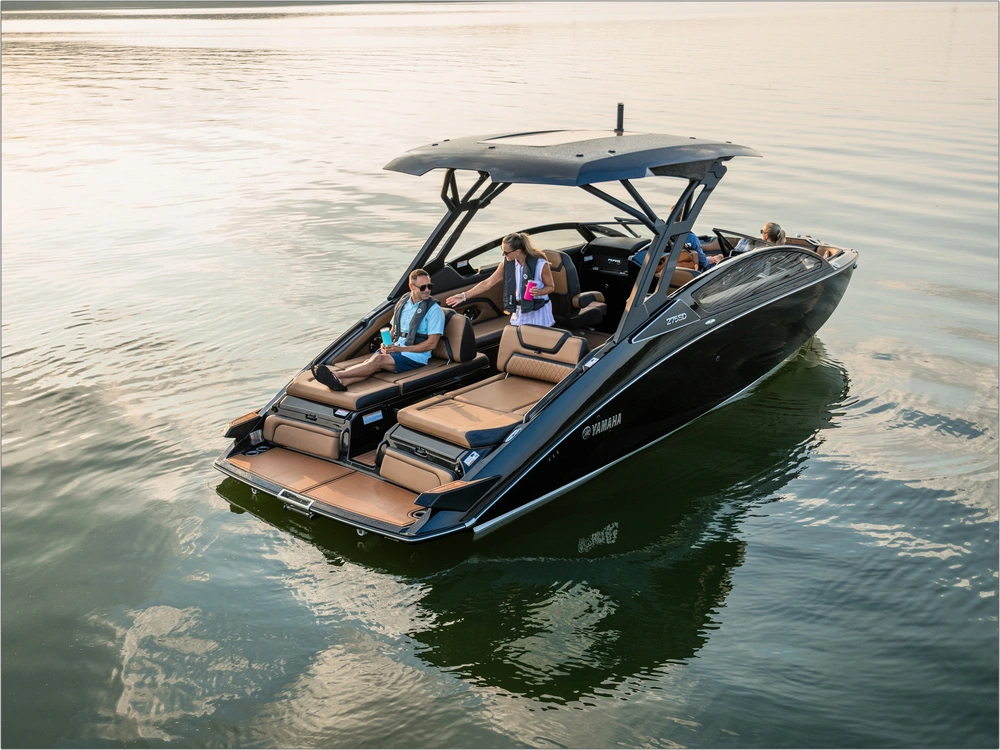 2026 Yamaha 275sd alt