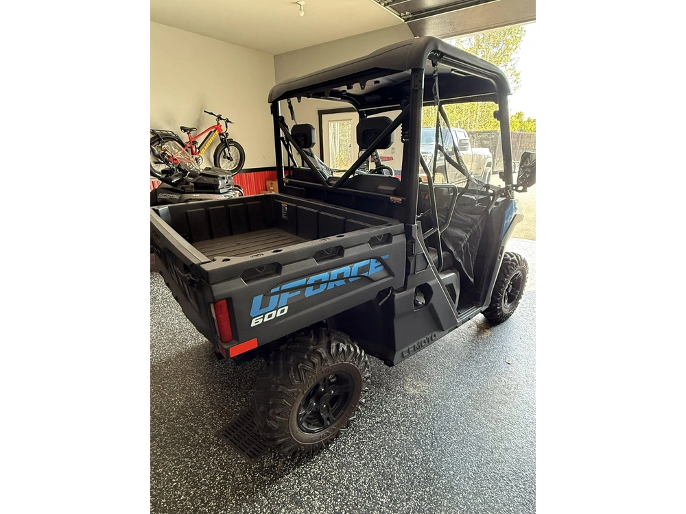 2023 Cfmoto Uforce 600 alt
