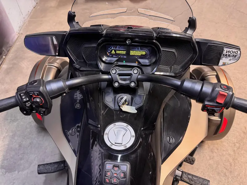 2021 Can-Am SPYDER F3-T SE6 F3 T