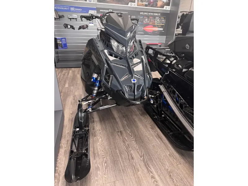 2025 Polaris PRO RMK BOOST 155