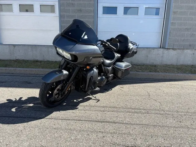 Harley-Davidson Road Glide LimitedFLTRK 2021