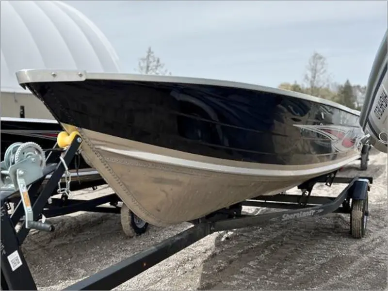 2023 Smoker-Craft Voyager 16