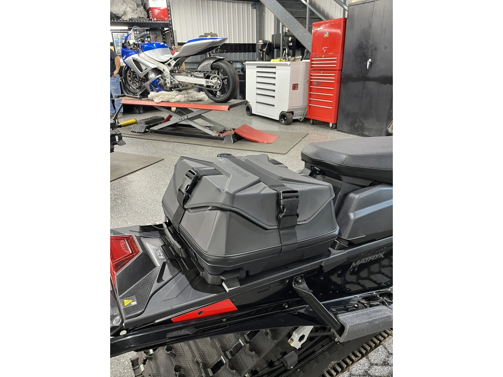 Polaris Indy Aventure S4 2023 alt