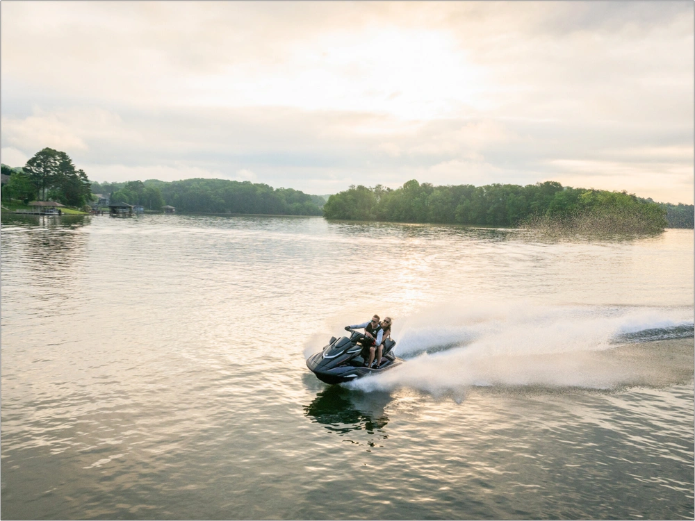 2026 Yamaha Fx Svho alt