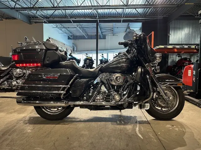 Harley-Davidson FLHTCU Electra Glide Ultra  ClassicFLHTCU 2008