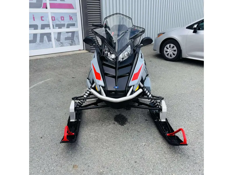 2024 Polaris 550 VOYAGEUR ADVENTURE 144 ES S24CEE5TSL