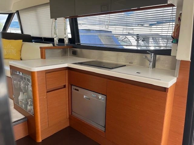Prestige Yachts 450 Fly 2014 alt