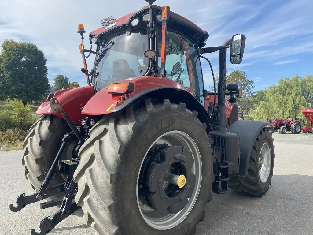 2022 Case IH Puma 240 CVX