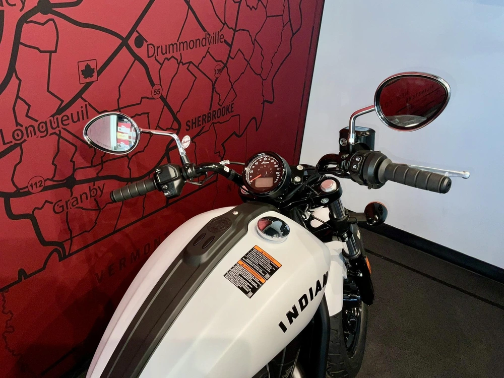 2025 Indian Motorcycle Scout Sixty Bobber Limited alt