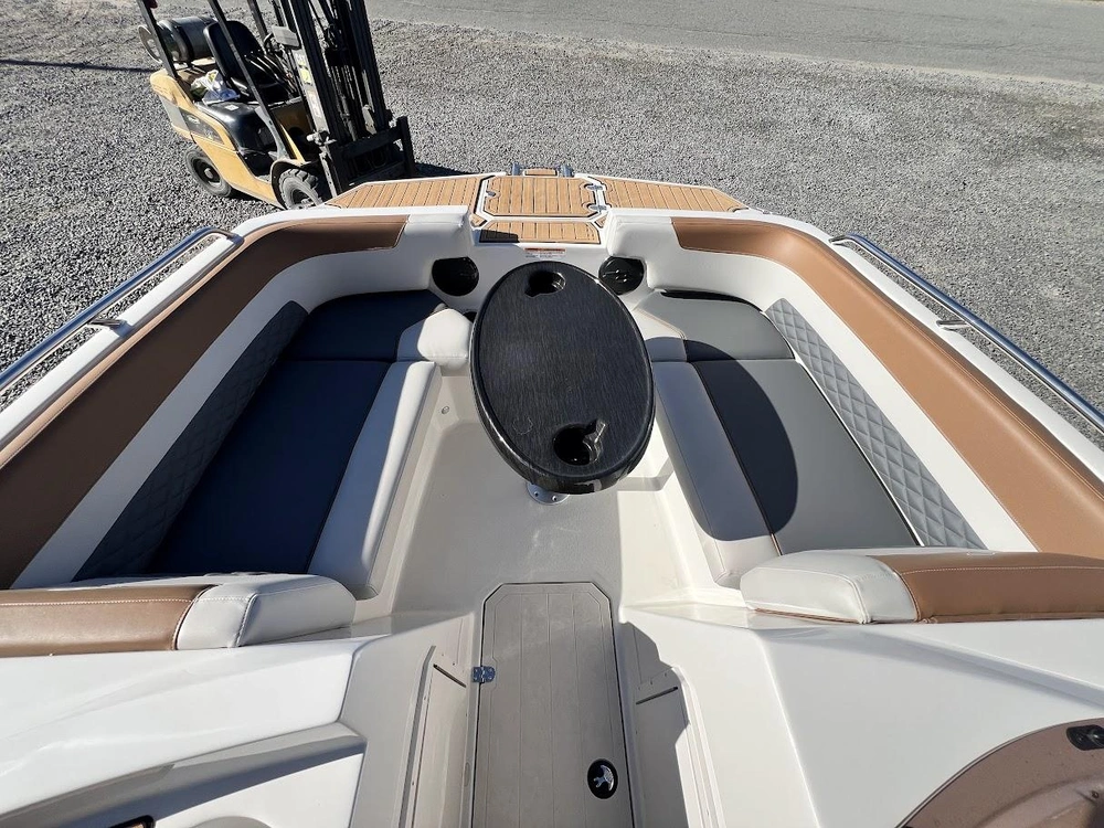 Starcraft Svx 231 Io 4.5l 250 Hp 2026 alt