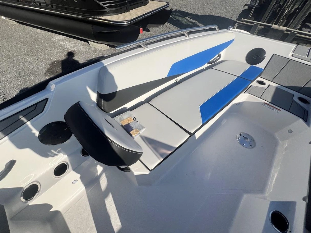 Starcraft Sv16 90 Hp 2025 alt