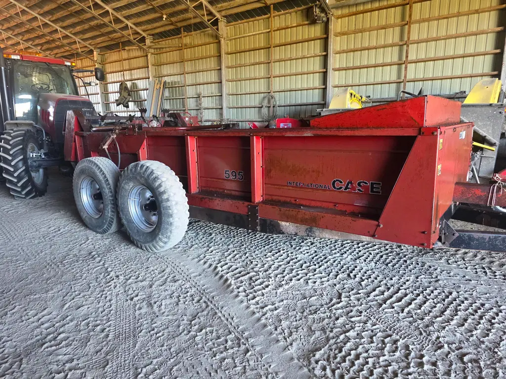 1989 Case IH 595