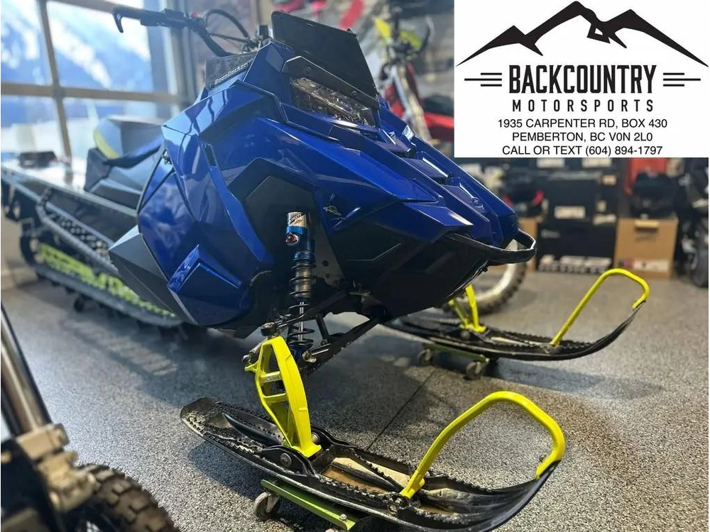 2021 Polaris 850 Rmk Khaos 155 2.75" - Polaris Blue / Lime Squeeze alt