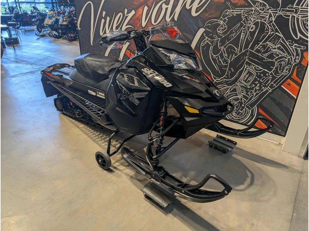 Skidoo Renegade X 800 2016 alt