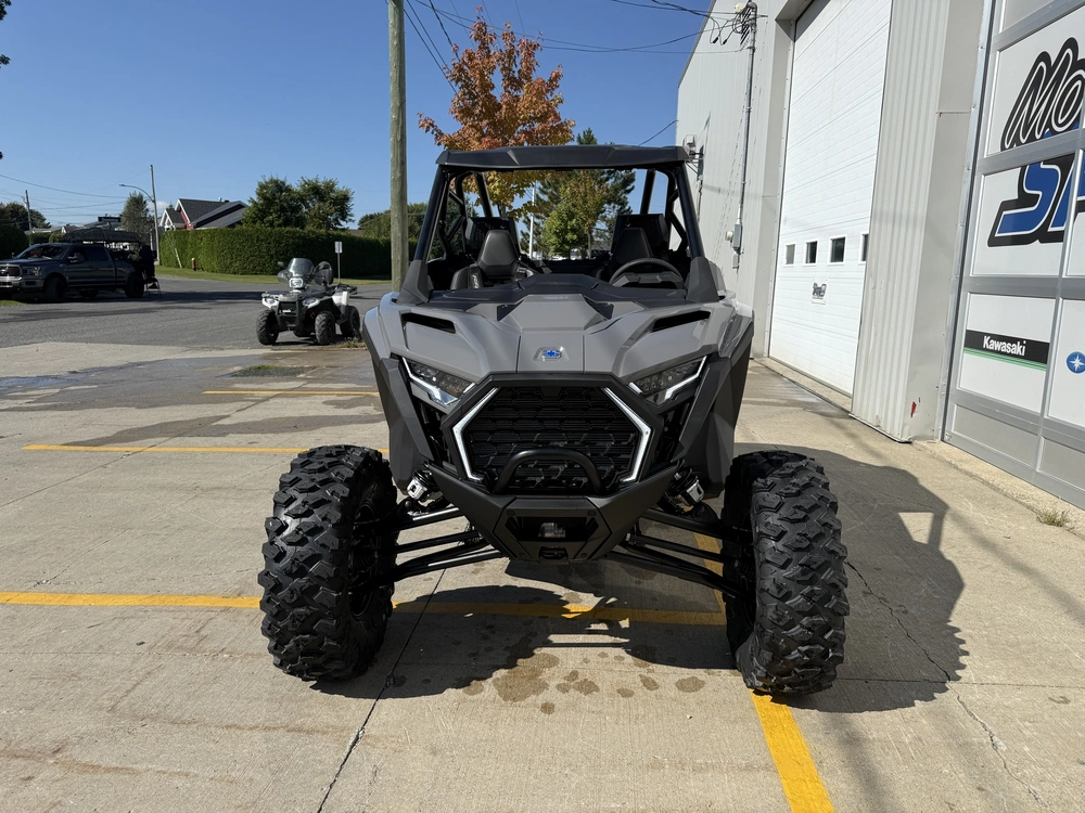 Polaris Rzr Pro Xp Ultimate 2026 alt