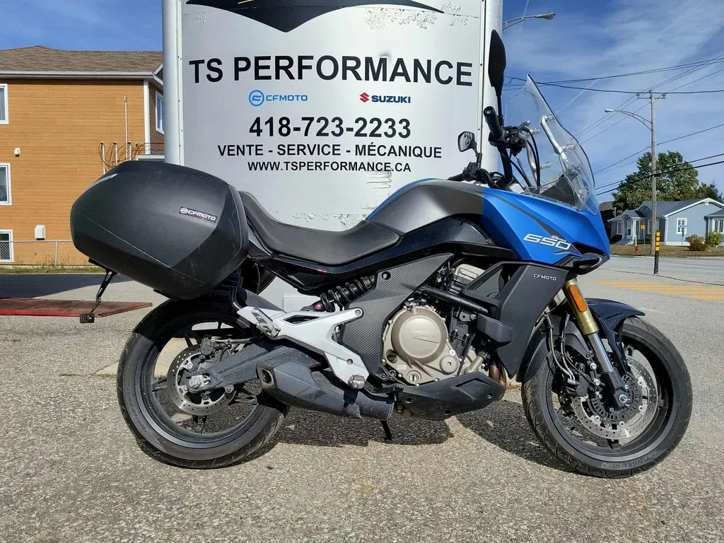 2023 CFMOTO 650 ADVENTURA