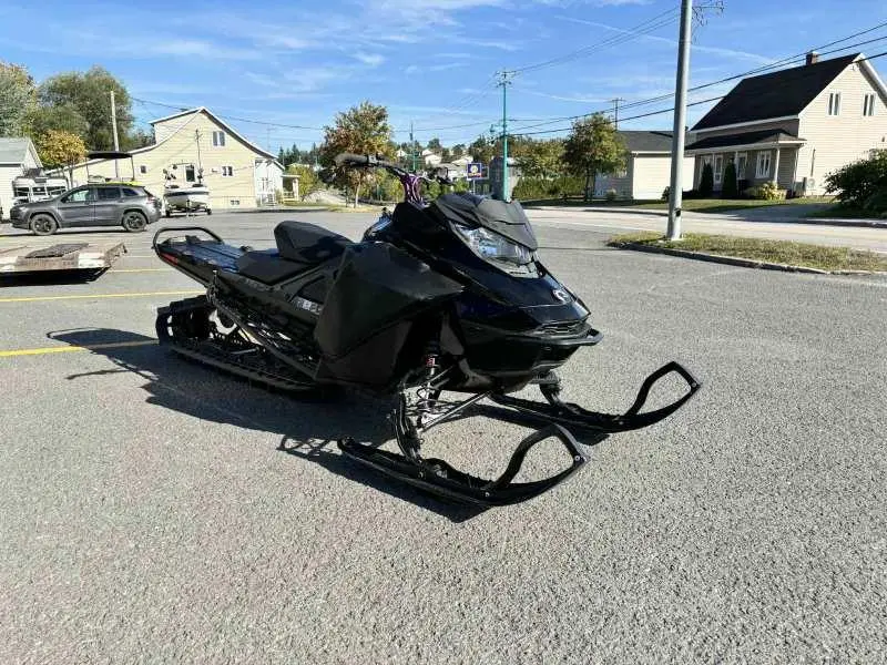 2021 Ski-Doo SUMMIT X 165 850 2.5 SHOT