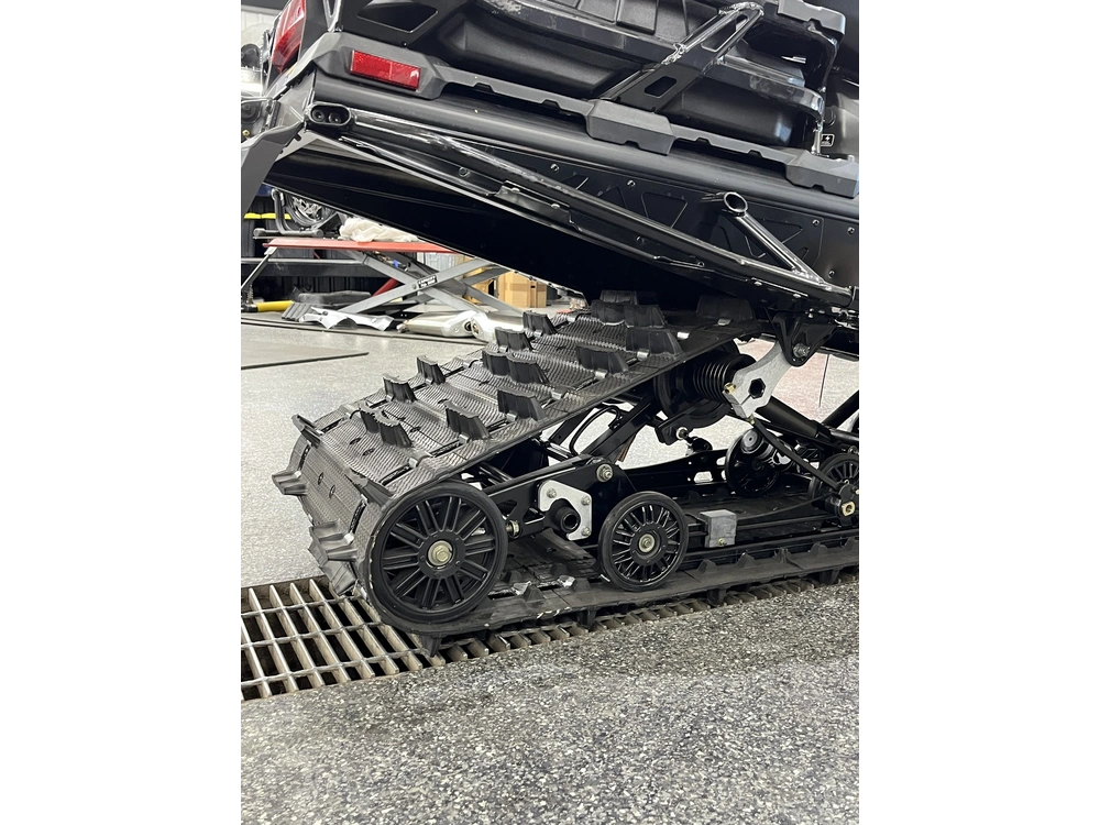 Polaris Prostar S4 Titan Adventure 155 2025 alt