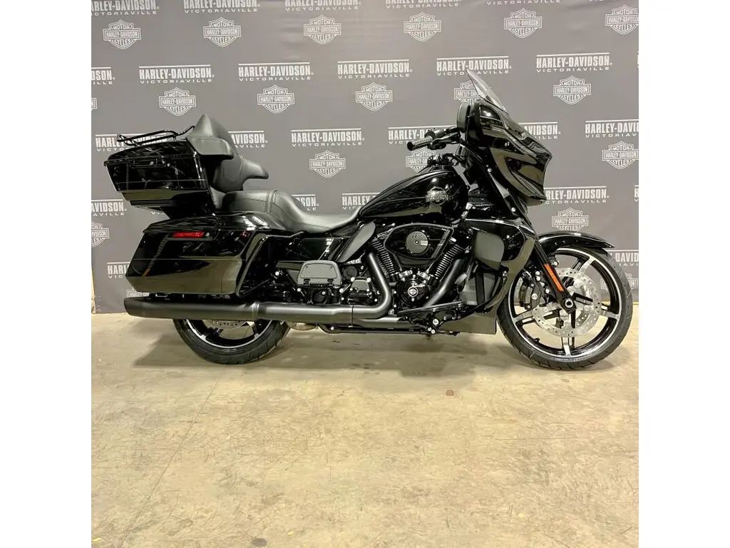 Harley-Davidson STREET GLIDE ULTRA FLHXU 117 2025
