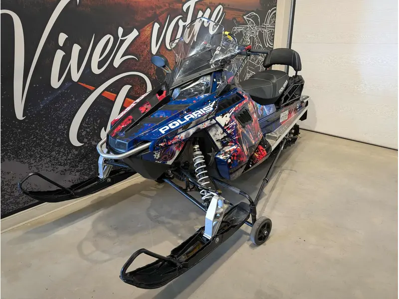 2017 Polaris Indy 550 Voyageur