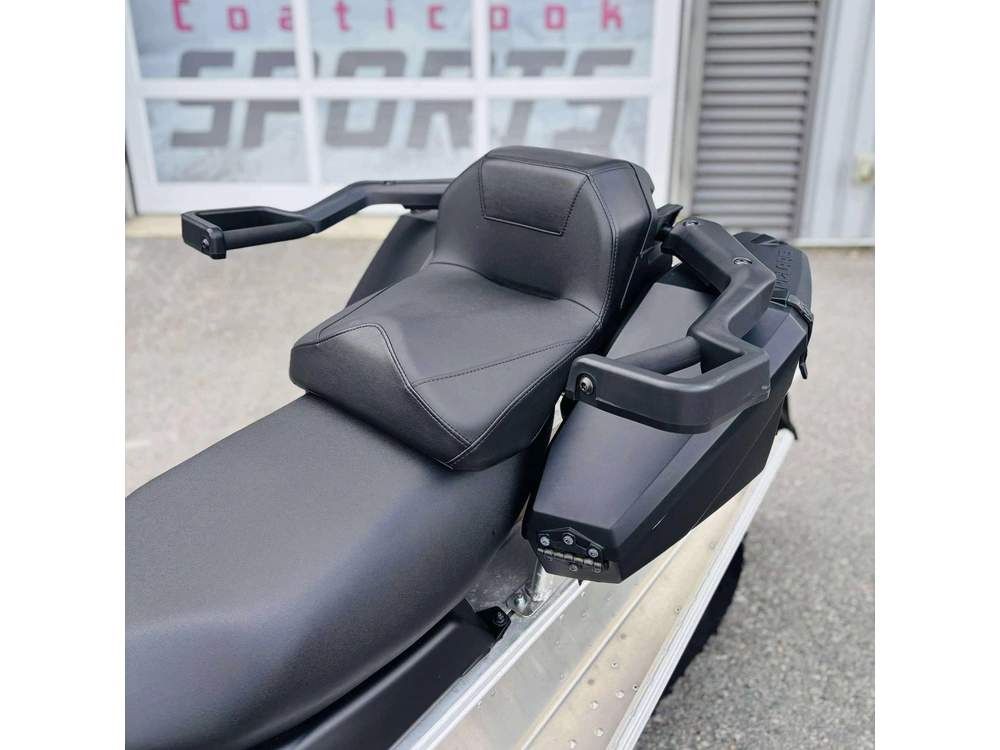 Polaris 550 Voyageur Adventure 144 Es S24cee5tsl 2024 alt