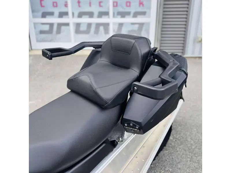 2024 Polaris 550 VOYAGEUR ADVENTURE 144 ES S24CEE5TSL