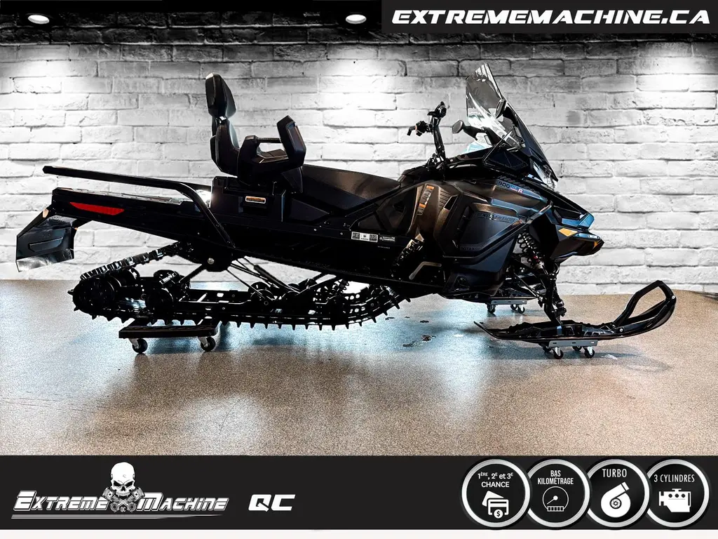 SKIDOO EXPEDITION LE SWT 900 TURBO R 2024 - SEULEMENT 1305KM - COMME NEUF!!!