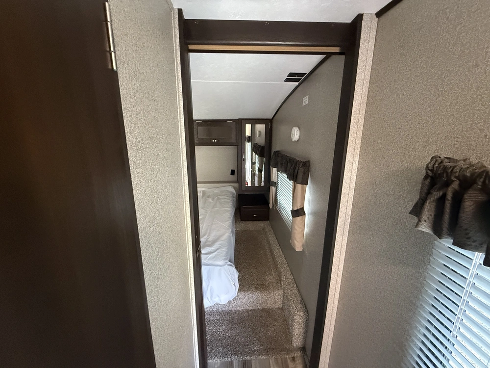 Keystone Rv Springdale 300fwbh 2018 alt