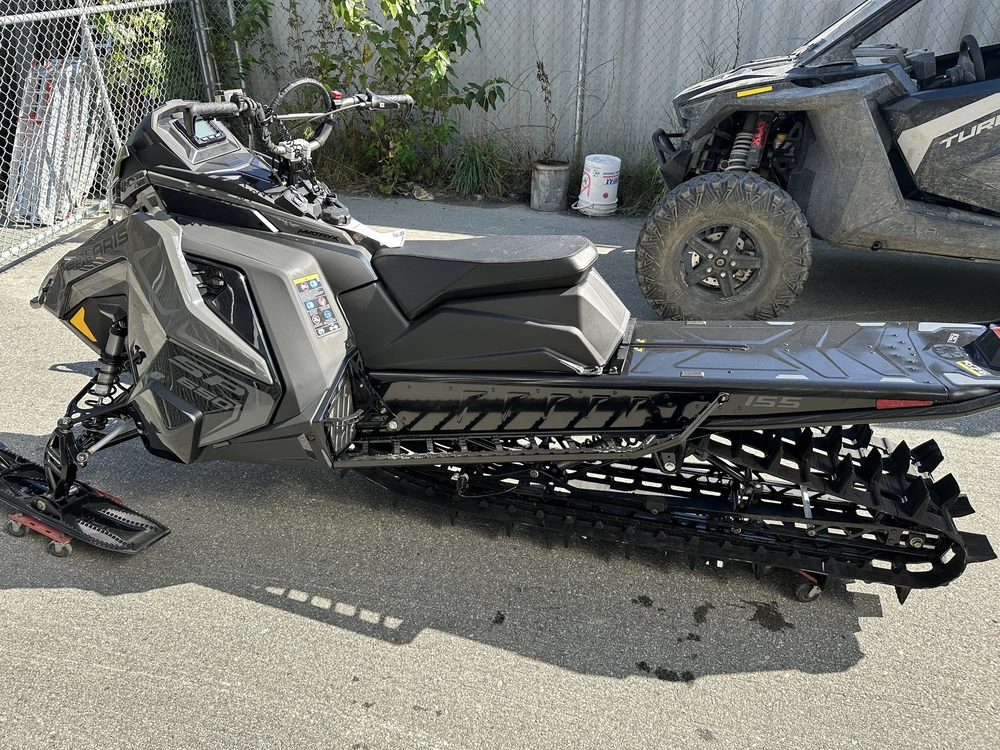 2025 Polaris 650 Rmk Sp 155 - Shadow Gray / Gloss Black alt