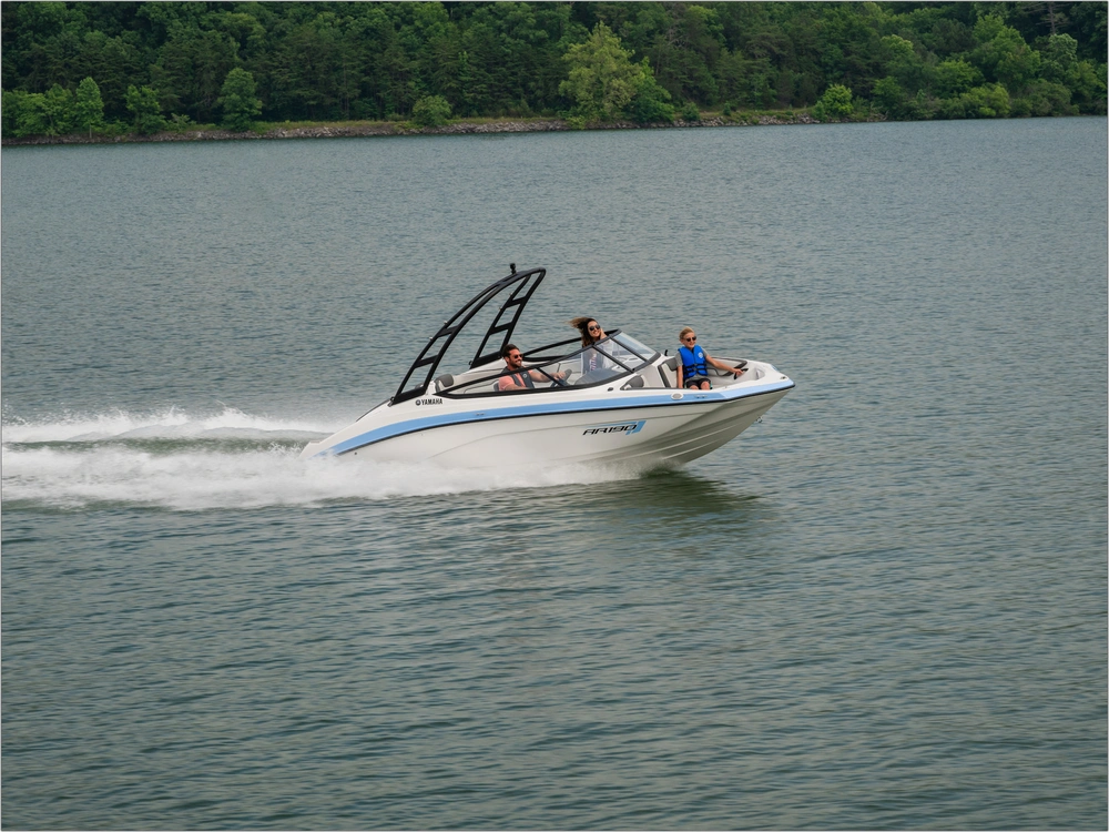 2026 Yamaha Ar190 alt